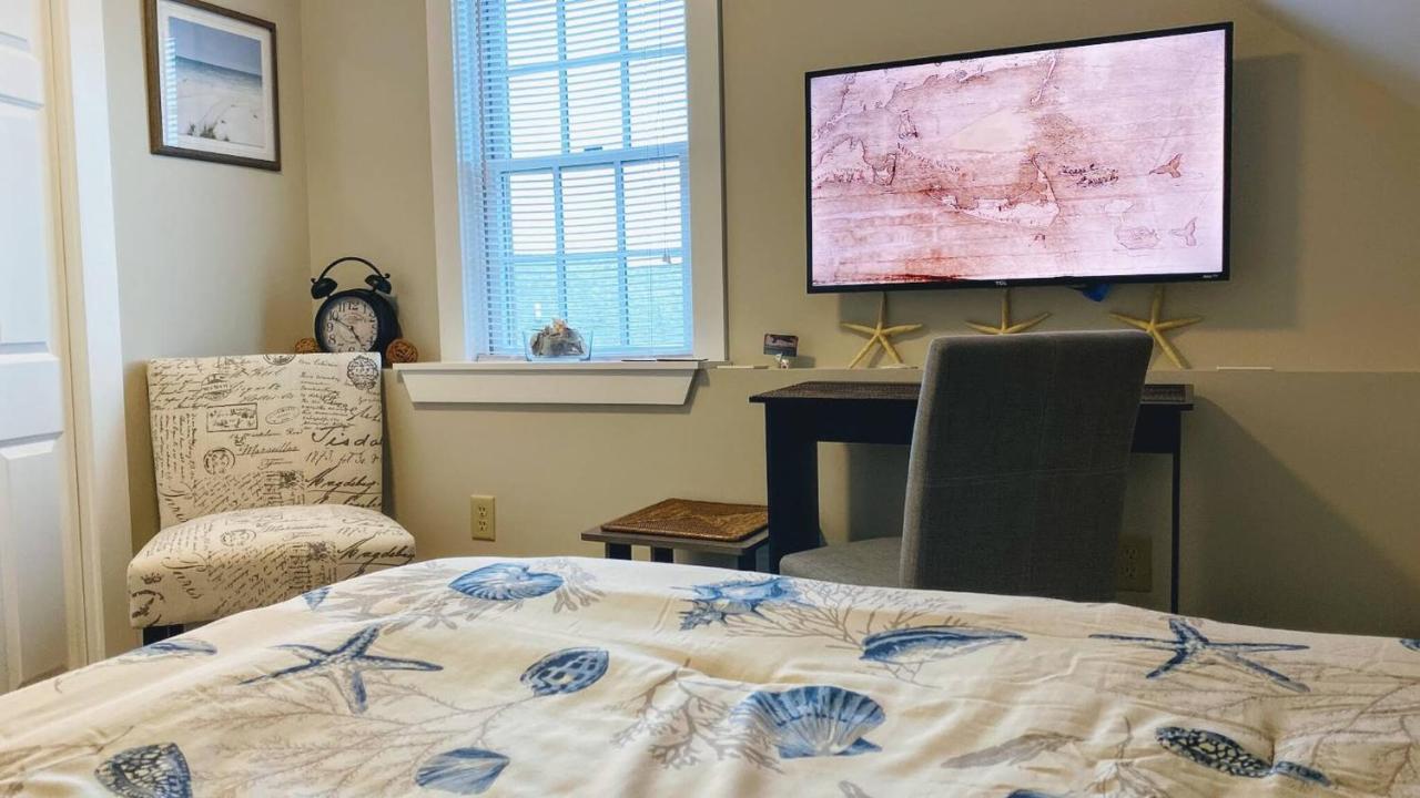 | Room in Guest room - Room 3 Cozy Private Enjoy Relax