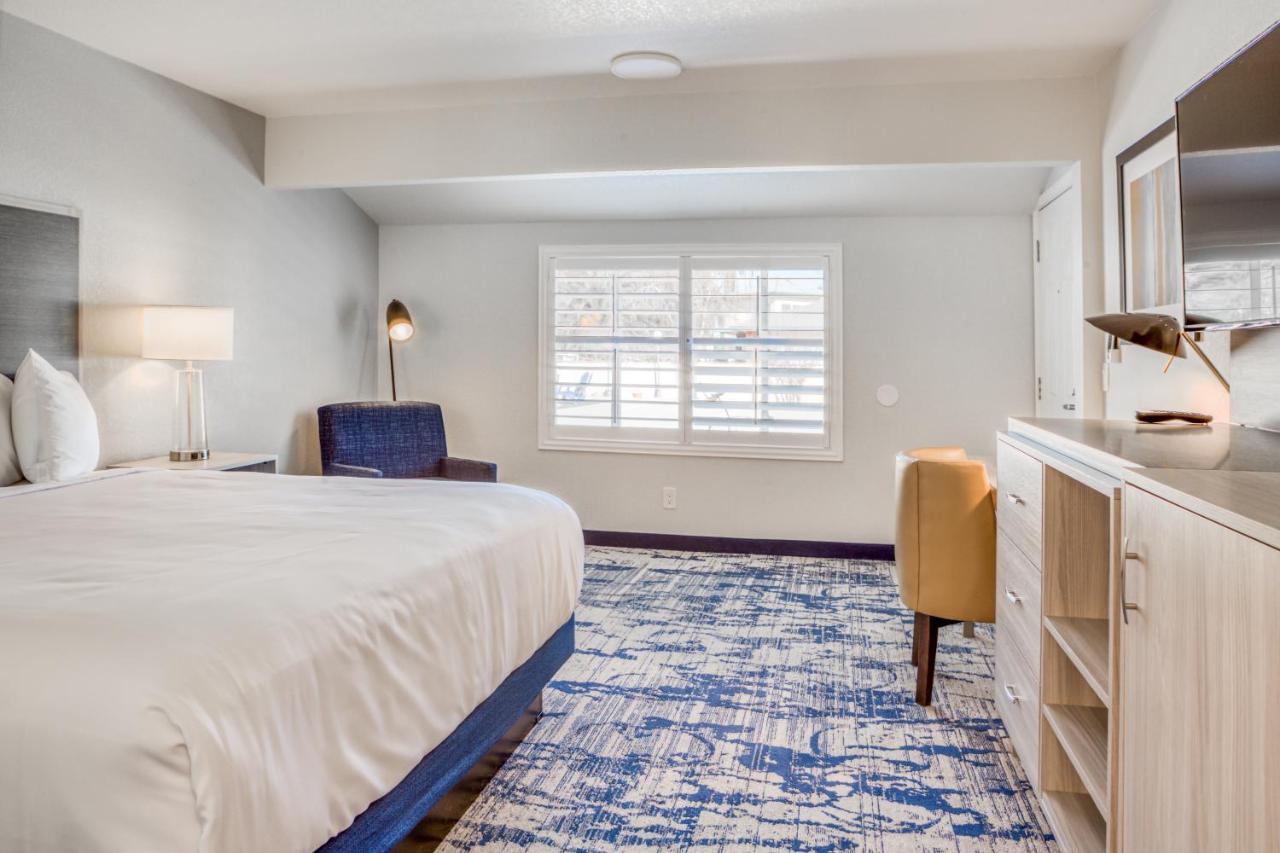 | Creekside Inn Downtown