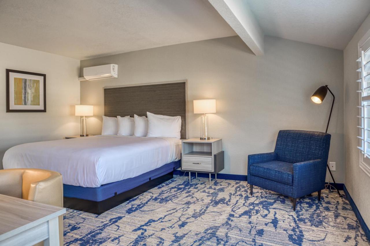 | Creekside Inn Downtown
