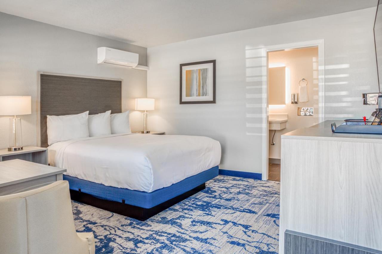 | Creekside Inn Downtown