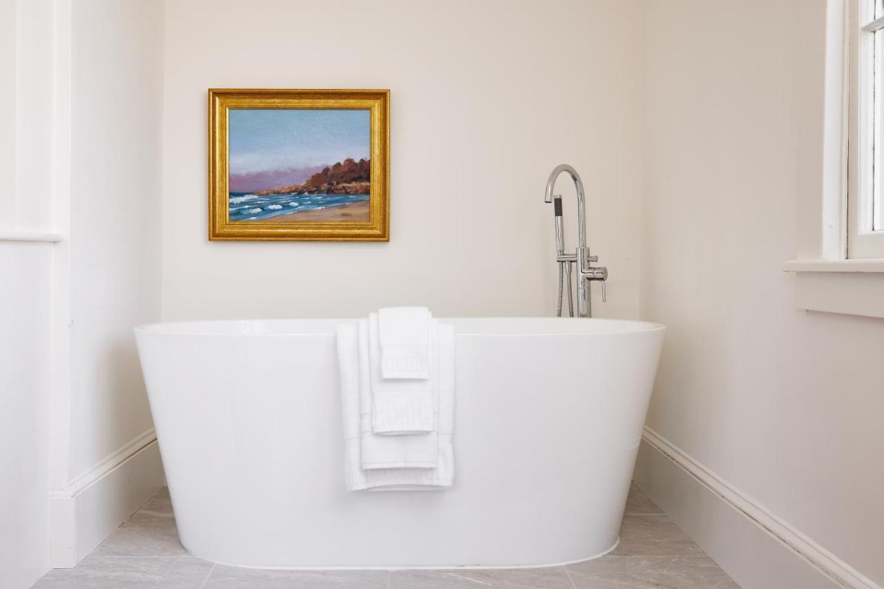 | Kennebunkport Captains Collection