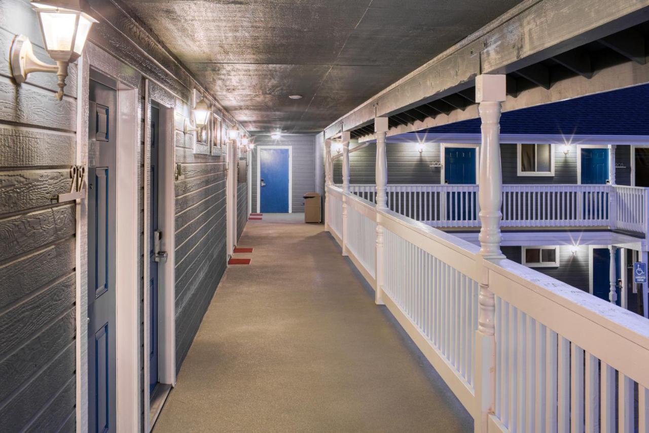 | Creekside Inn Downtown