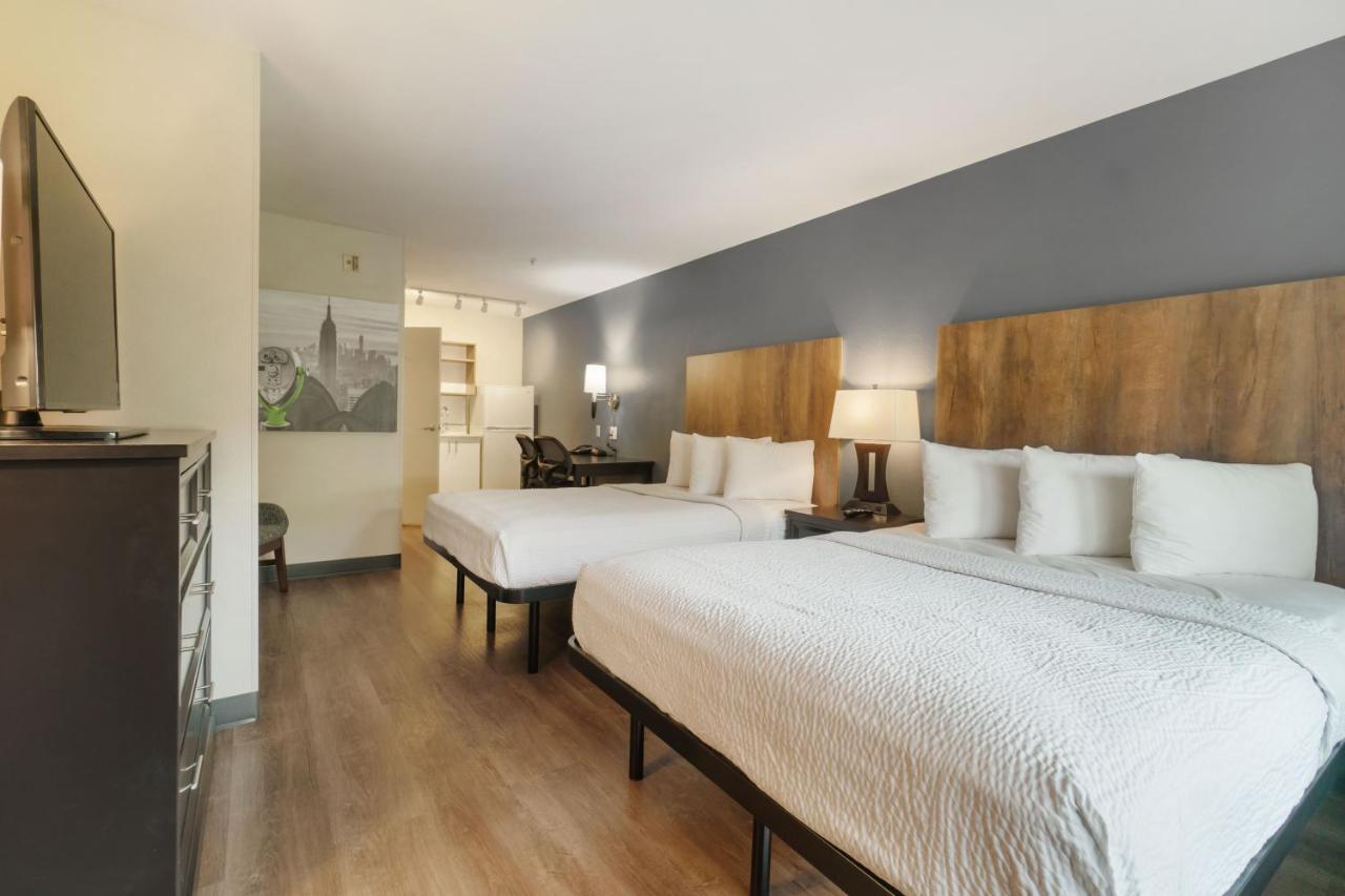 Studio with 2 Queen Beds - Non-Smoking at Extended Stay America Suites San Francisco San Mateo SFO