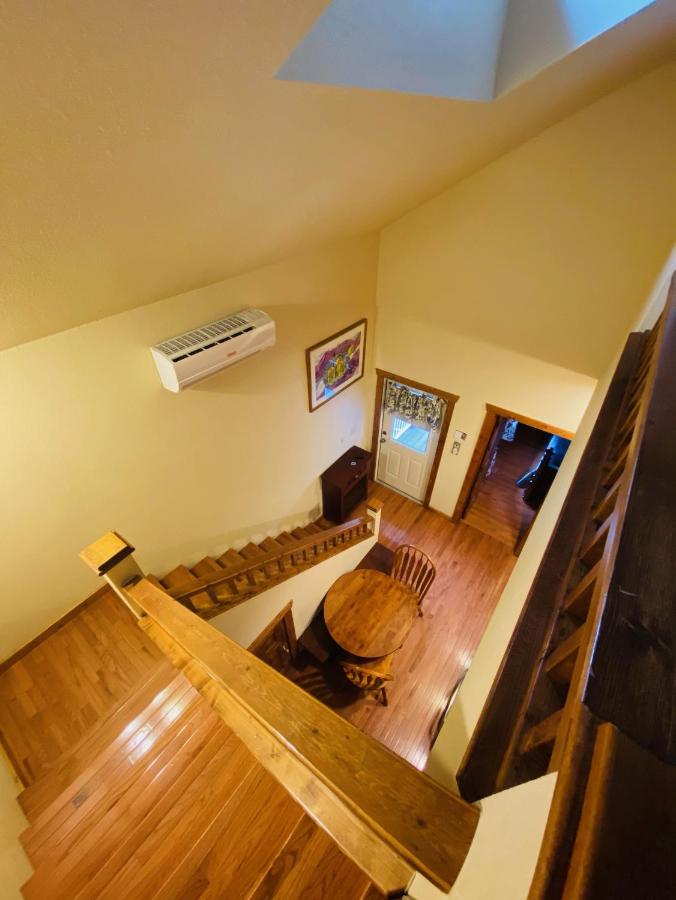 Sycamore Hollow Treehouse7 at All Seasons Treehouse Village