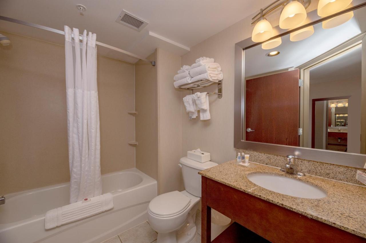 Queen Room with Two Queen Beds - Non-Smoking at Comfort Inn Near Quantico Main Gate North