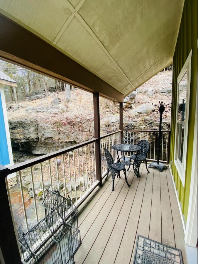 Cliffside Treehouse3 at All Seasons Treehouse Village