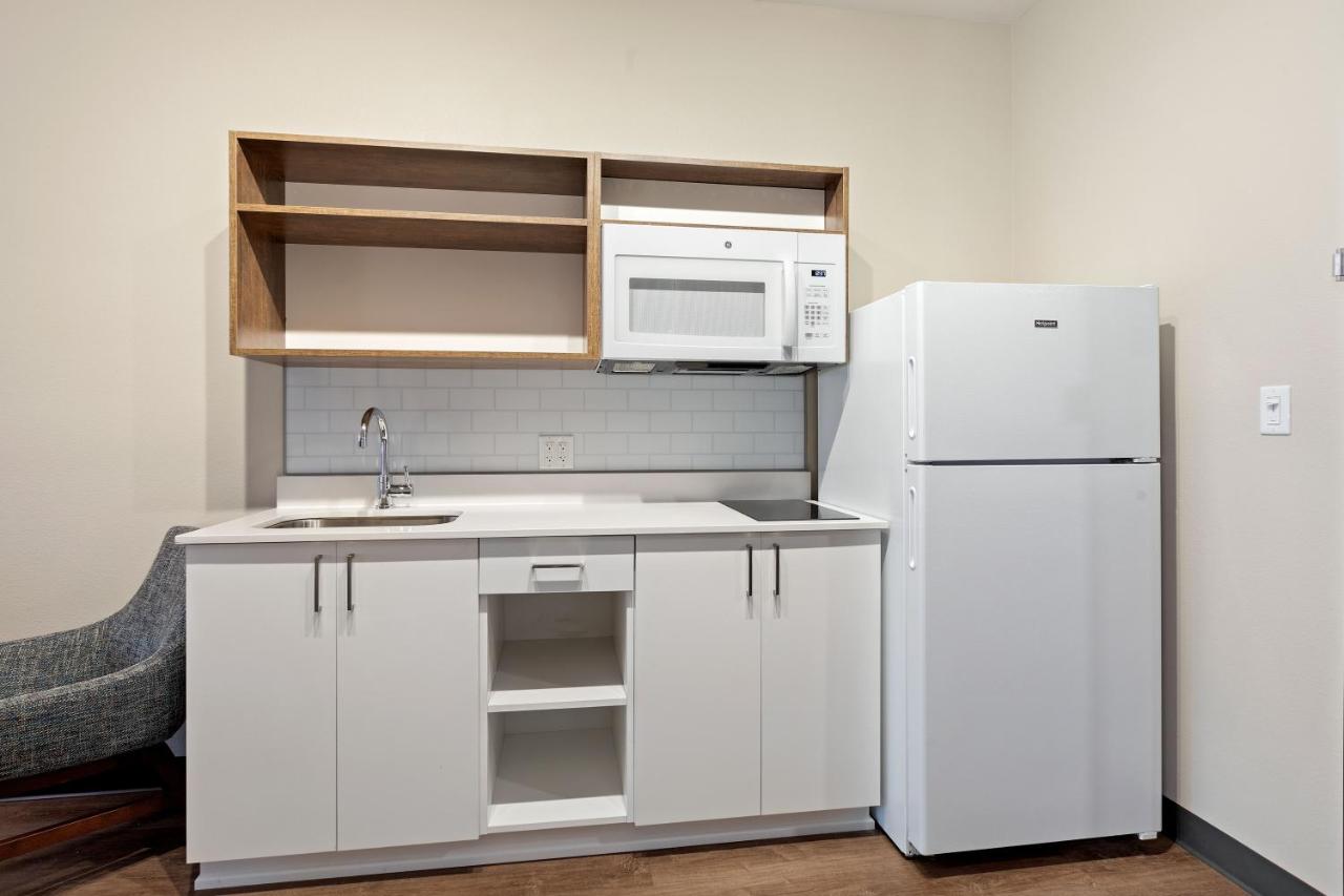 Superior Studio at Extended Stay America Premier Suites Orlando Sanford