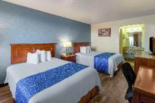 Room #18103220 at Econo Lodge Phoenix North I-17