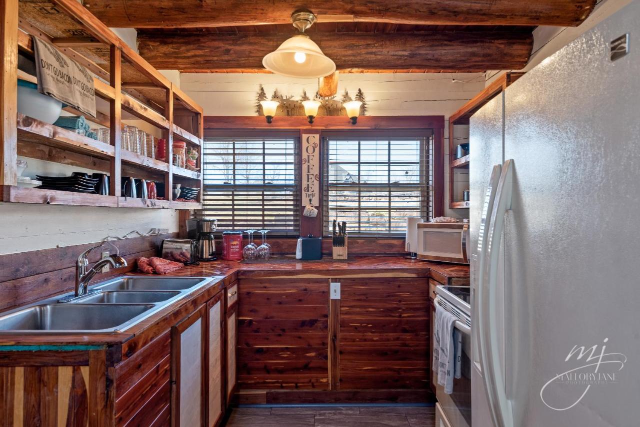| Fairway Inn