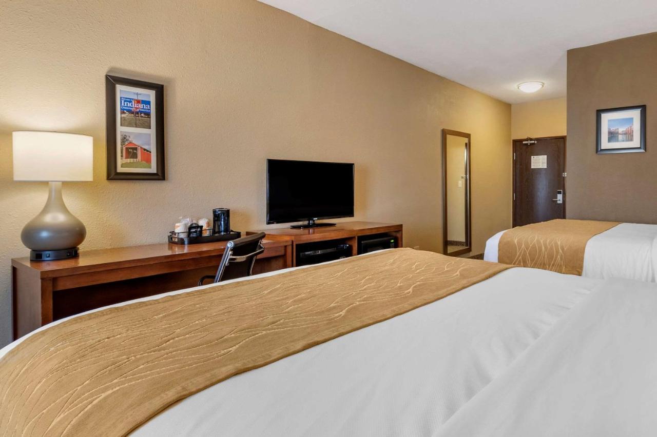Queen Room with Two Queen Beds - Accessible/Non-Smoking at Comfort Inn Shelbyville North