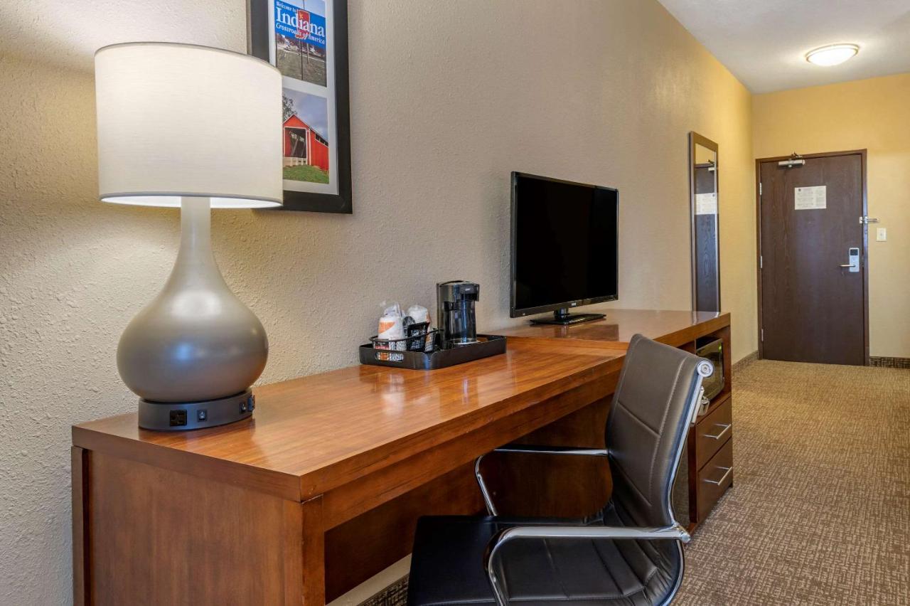 Queen Room with Two Queen Beds - Accessible/Non-Smoking at Comfort Inn Shelbyville North