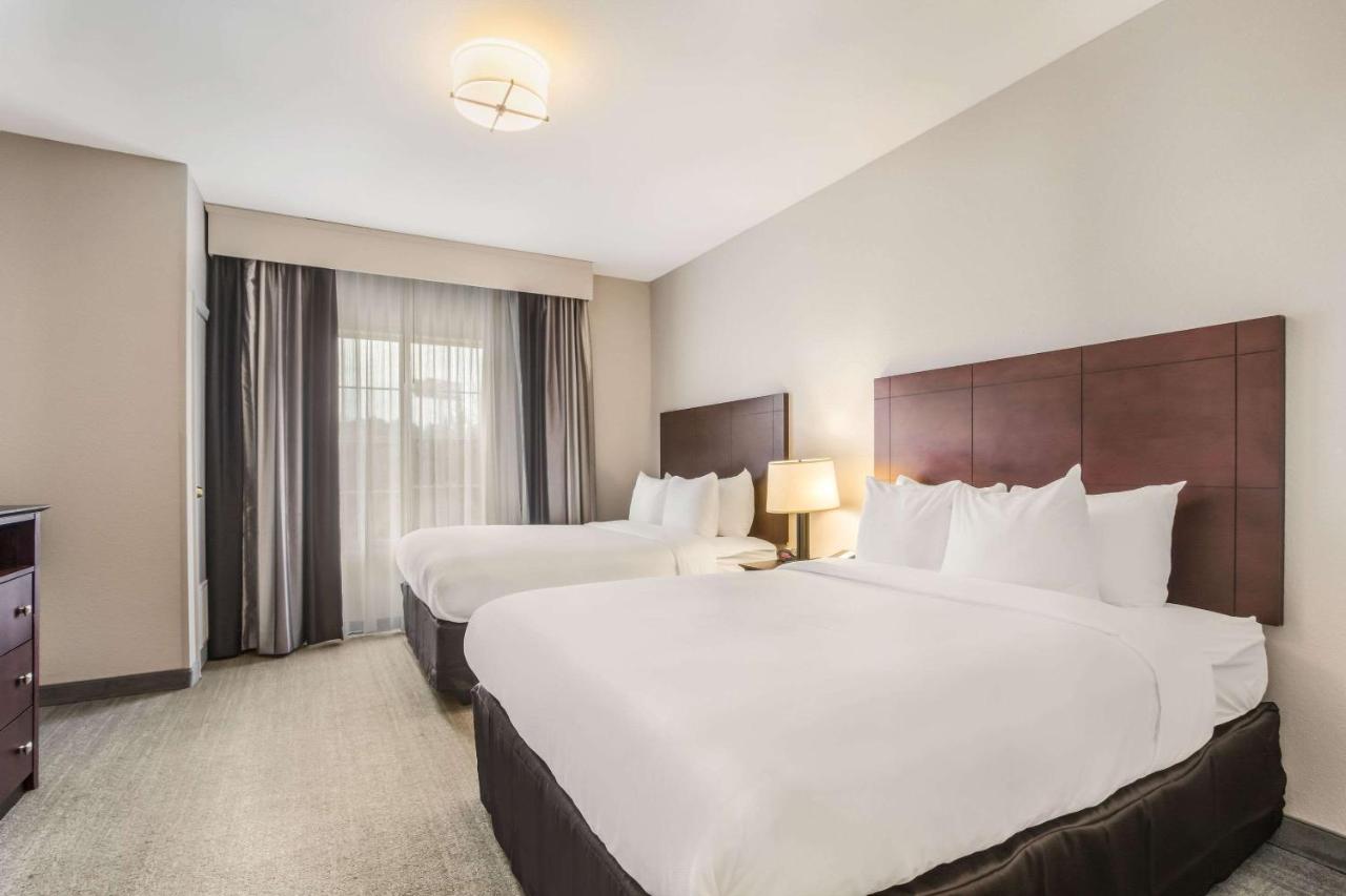 Queen Suite with Two Queen Beds and Sofa Bed - Non Smoking at Comfort Inn & Suites Fairburn - Atlanta Southwest