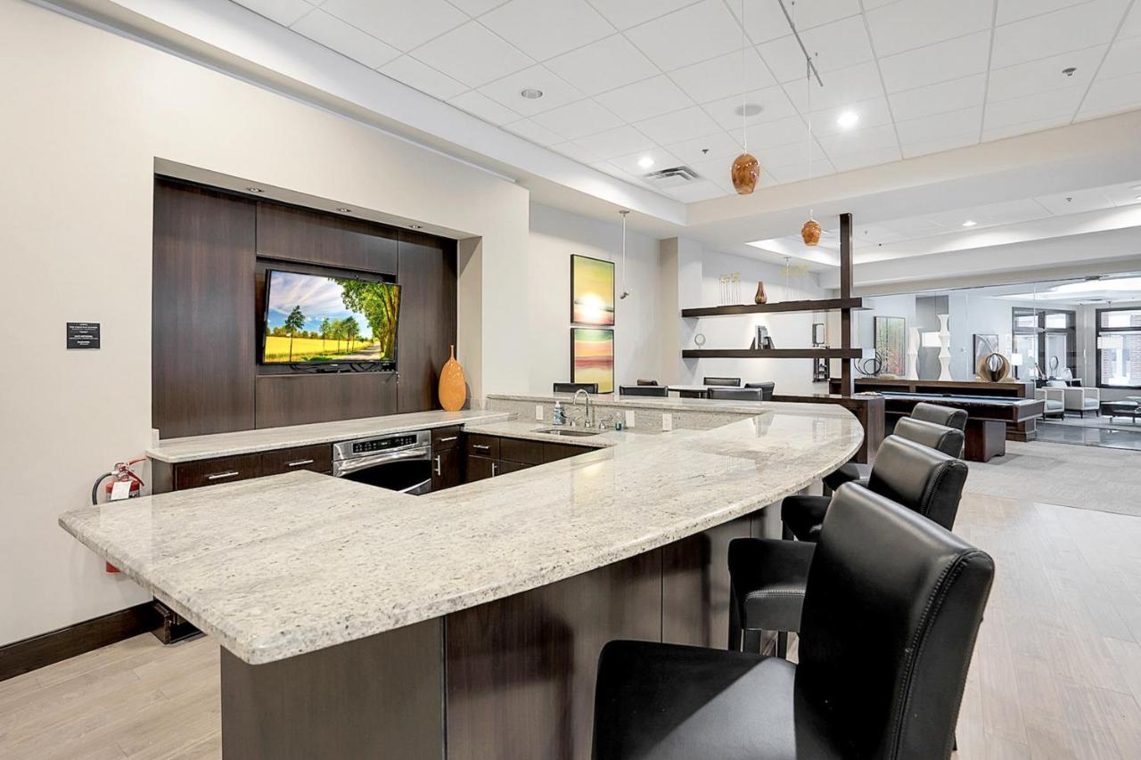 Two-Bedroom Apartment (Self Check-in with Virtual Front Desk) at Kasa Downtown Louisville