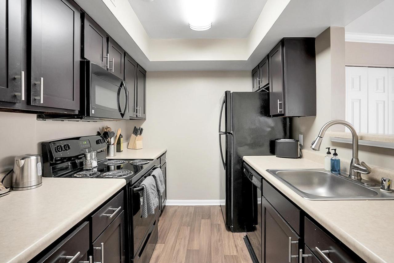 Two-Bedroom Apartment (Self Check-in with Virtual Front Desk) at Kasa Downtown Louisville