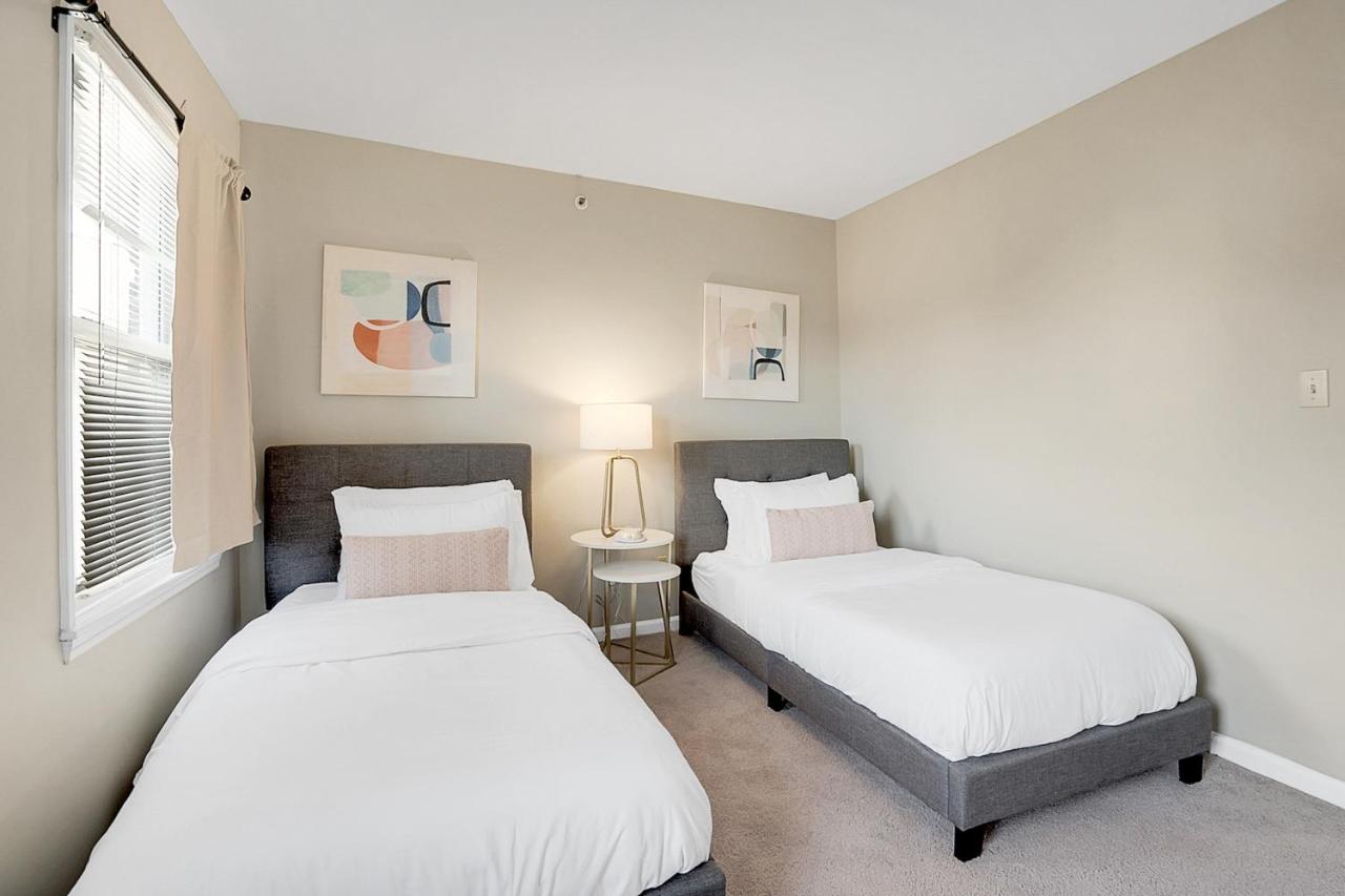 Two-Bedroom Apartment (Self Check-in with Virtual Front Desk) at Kasa Downtown Louisville