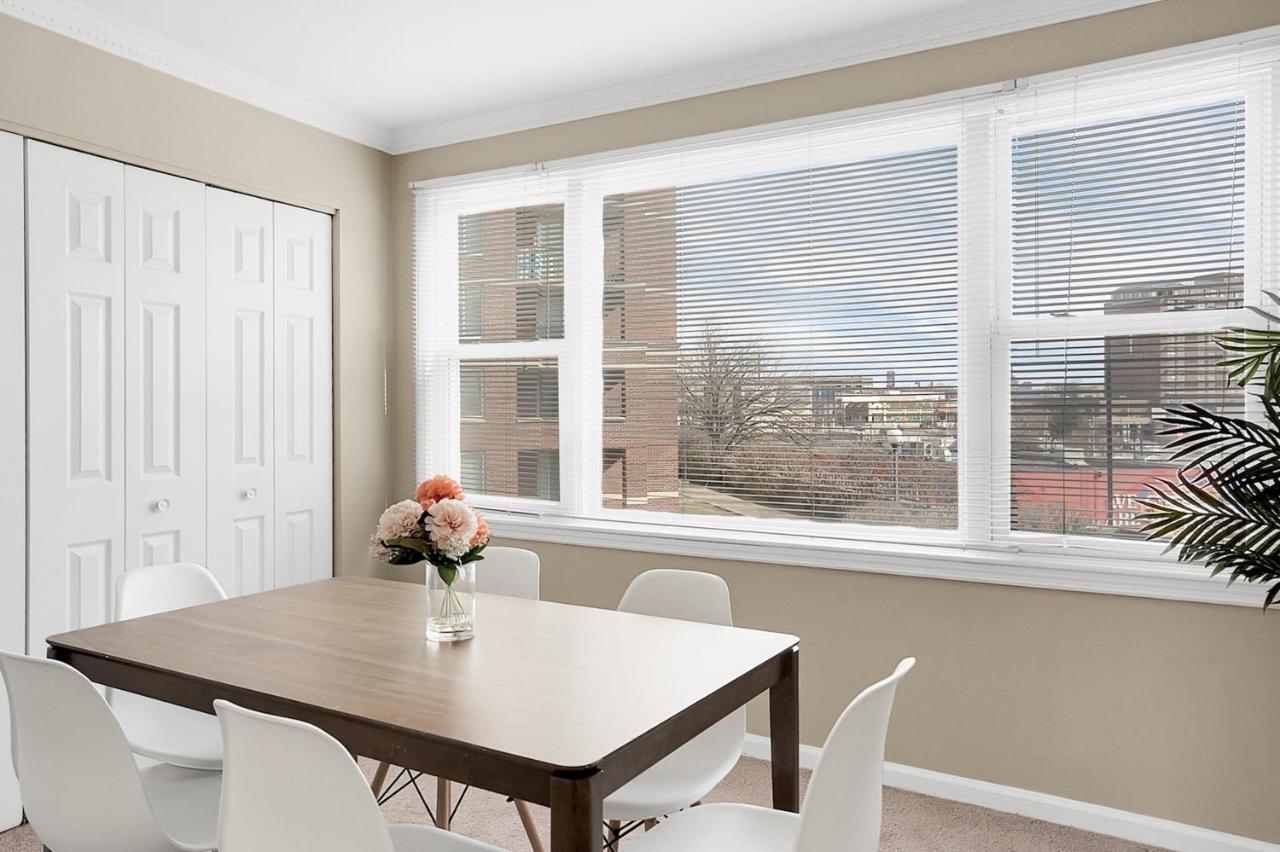 Two-Bedroom Apartment (Self Check-in with Virtual Front Desk) at Kasa Downtown Louisville