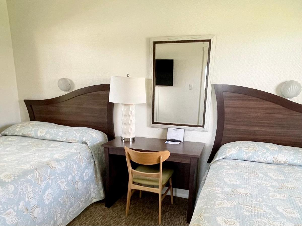  | Surf Studio Beach Resort