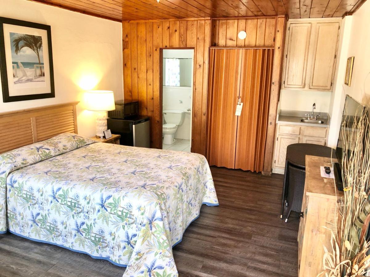  | Surf Studio Beach Resort