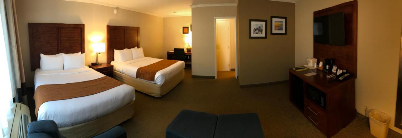 Family Room, 2 Queen Beds and Sofa Bed, Non Smoking at Comfort Inn Santa Monica - West Los Angeles