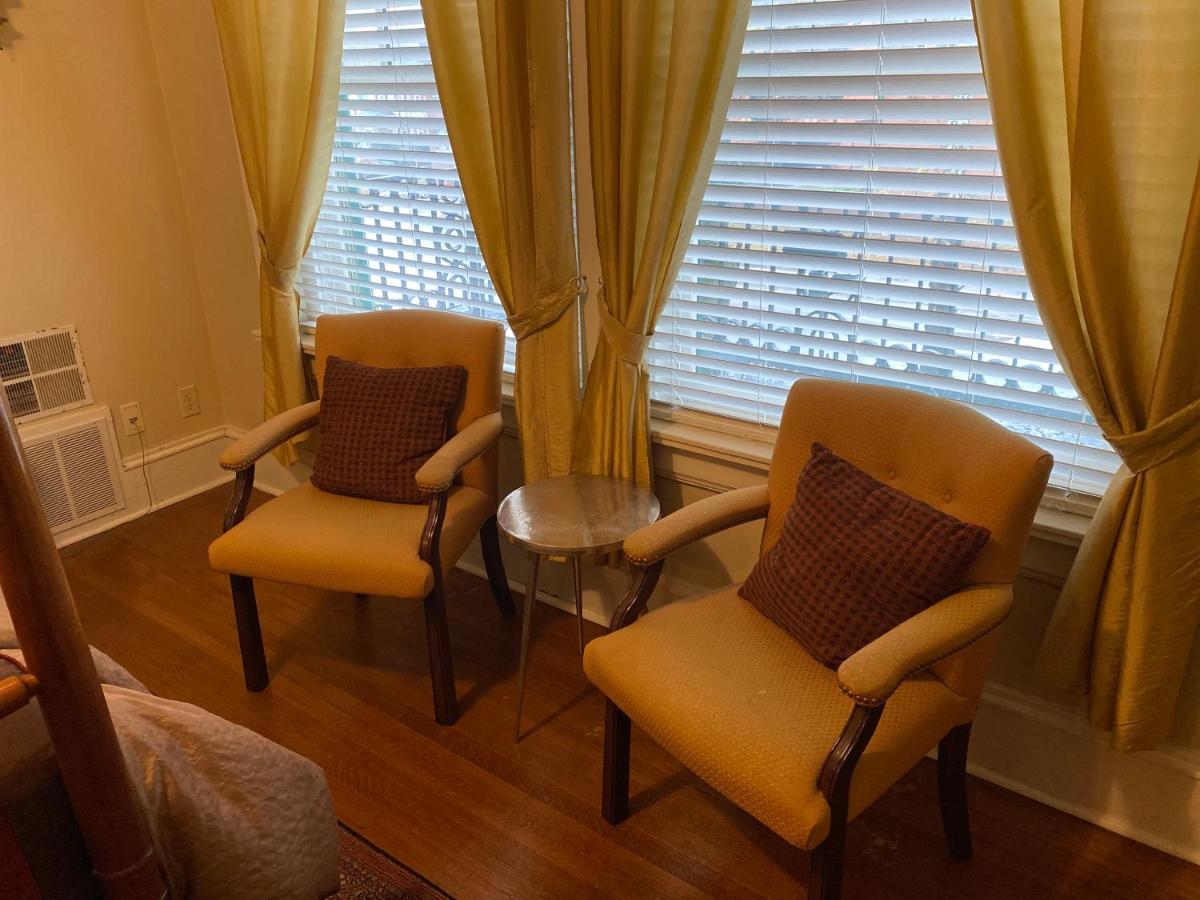 Standard Double Room at Inn at 835 Boutique Hotel