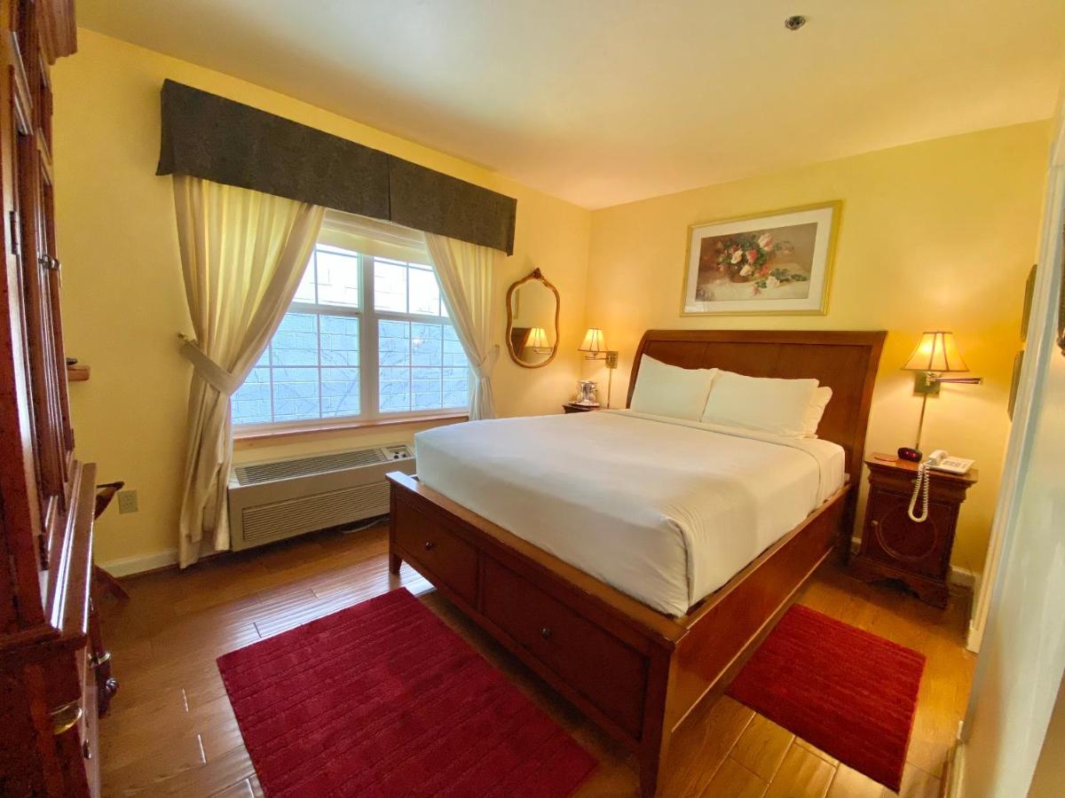  | Excelsior Inn