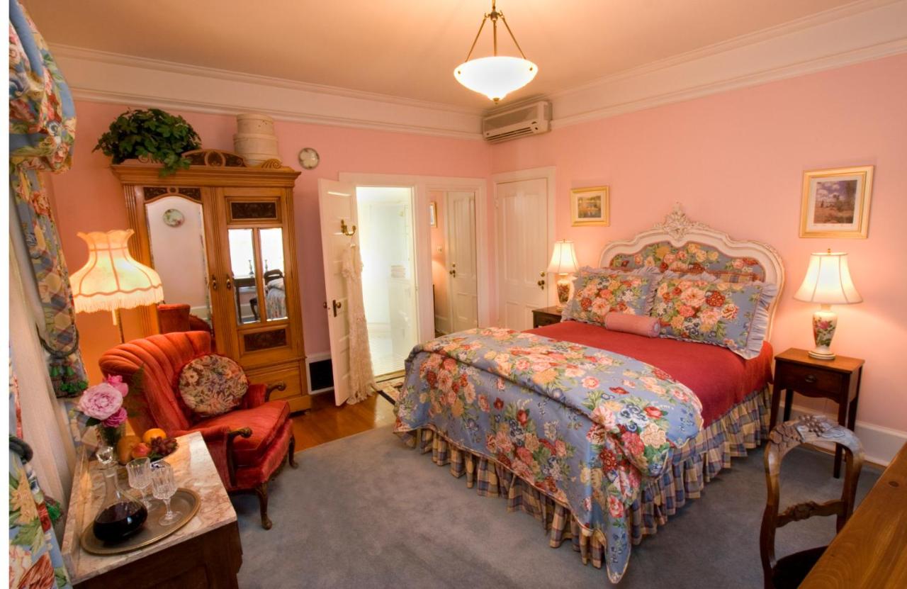  | The Bissell House Bed & Breakfast