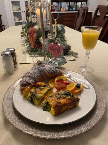 | Belle Louise Historic Guest House