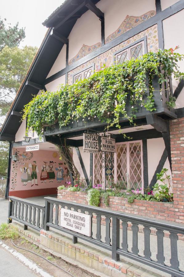 | Hofsas House Hotel
