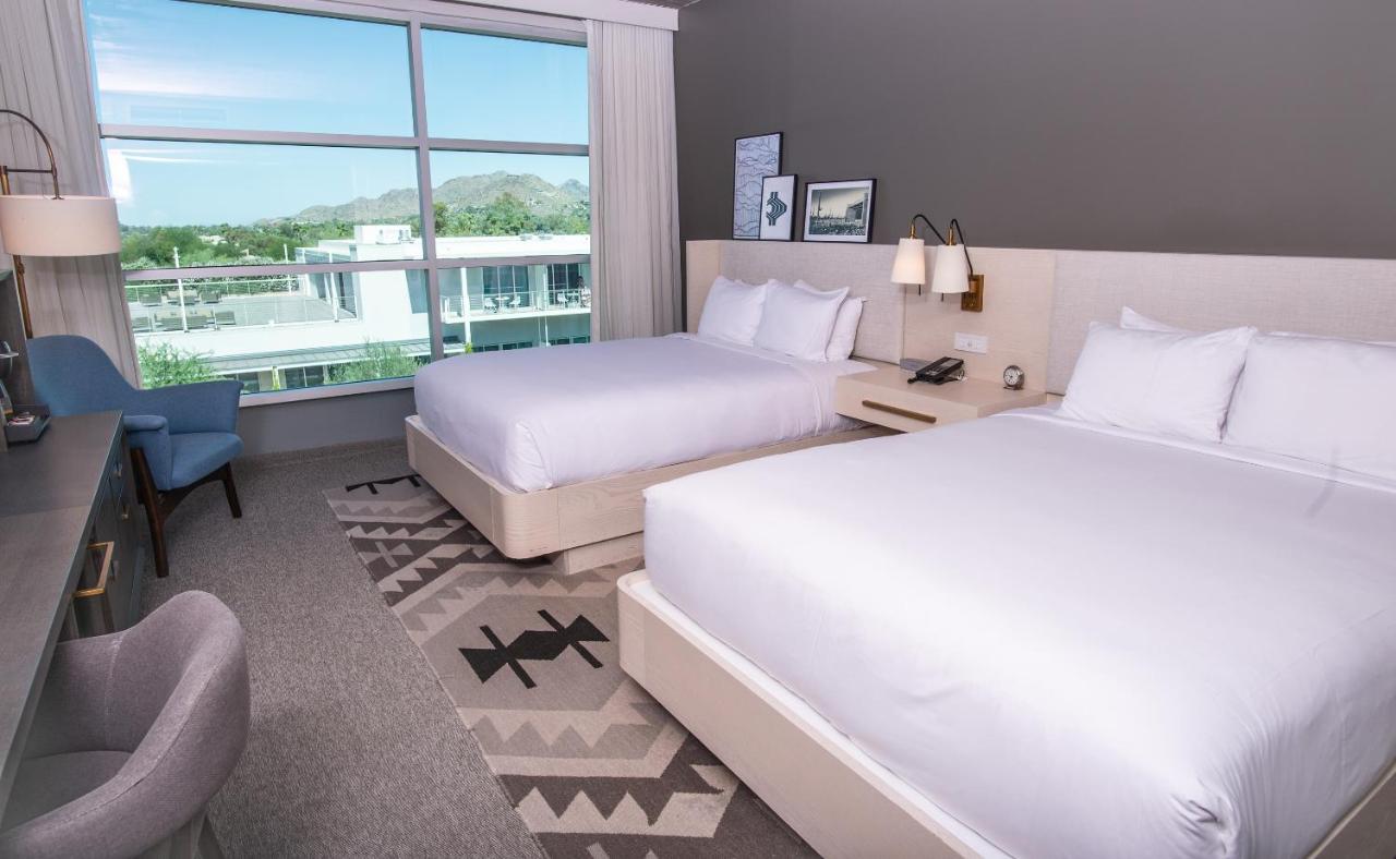 Accessible Signature Premium Queen at Mountain Shadows Resort Scottsdale
