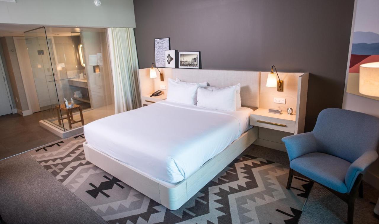 Accessible Signature Deluxe King at Mountain Shadows Resort Scottsdale