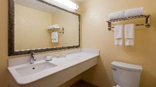 Room #5910015 at Best Western Plus Cold Spring