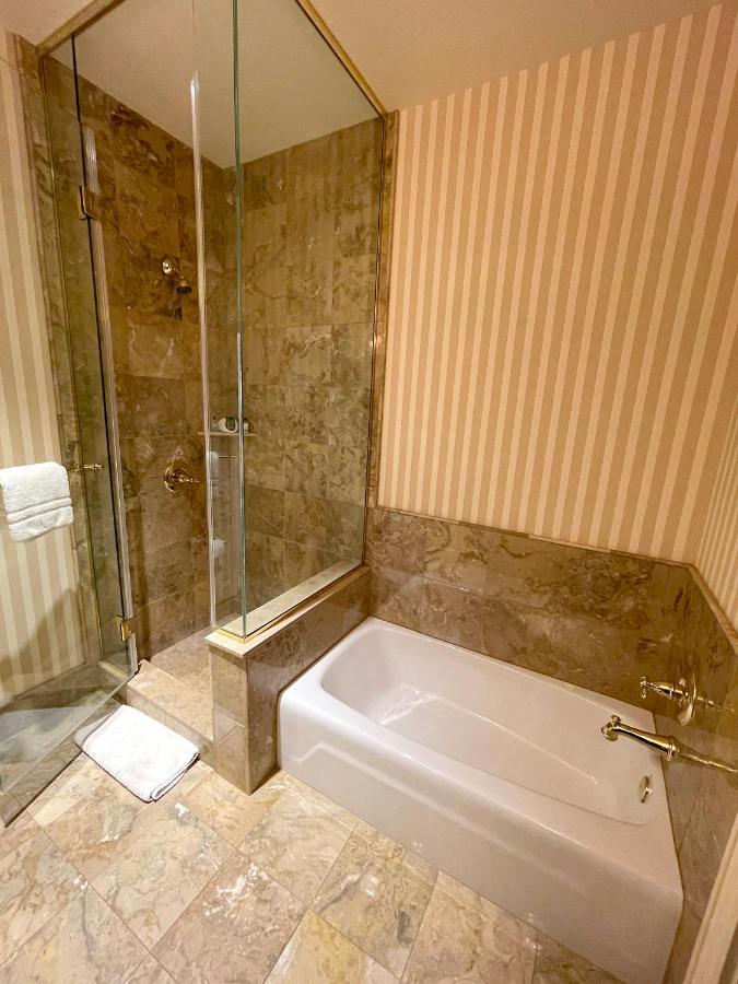 | Celebrity Hotel