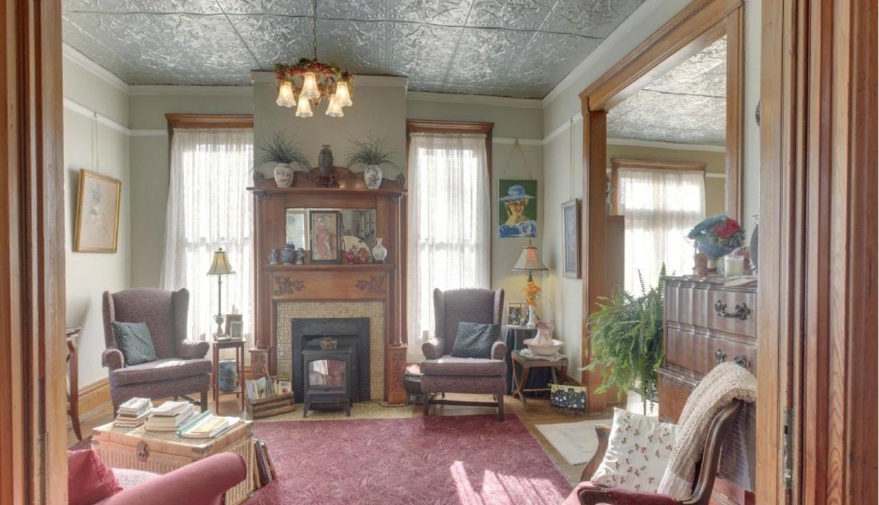 | Garden House Bed and Breakfast