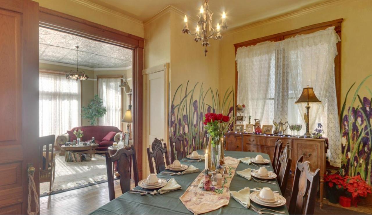 | Garden House Bed and Breakfast