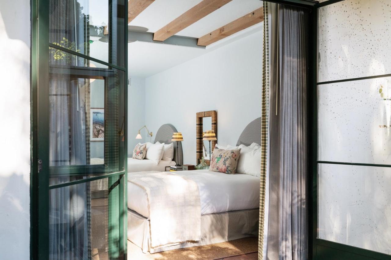 Deluxe Double Room at Palihouse Santa Barbara