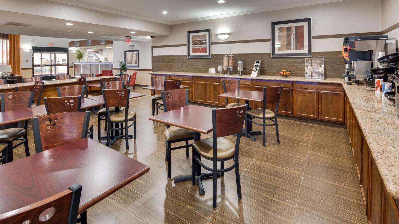 | Best Western Dayton Inn & Suites
