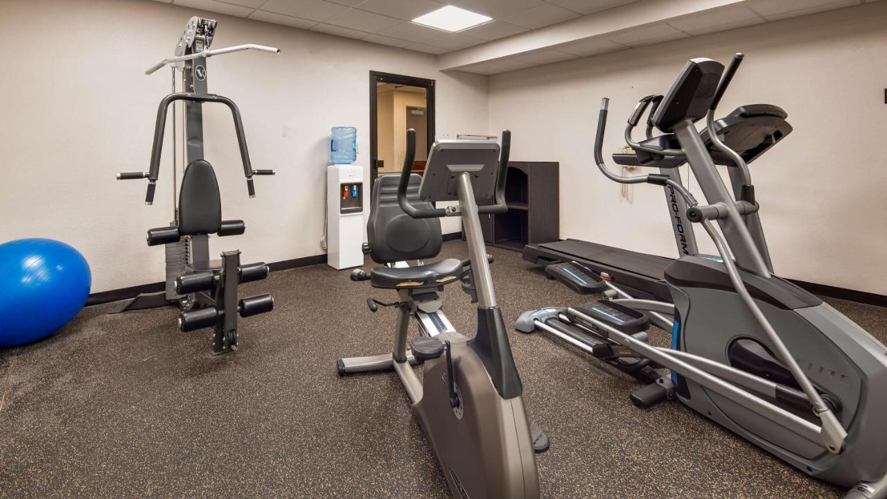 | Best Western Dayton Inn & Suites
