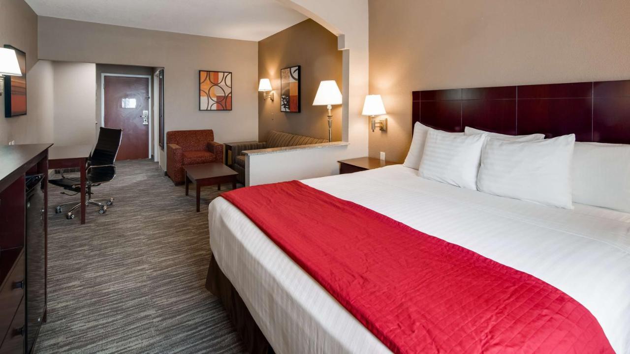 | Best Western Dayton Inn & Suites