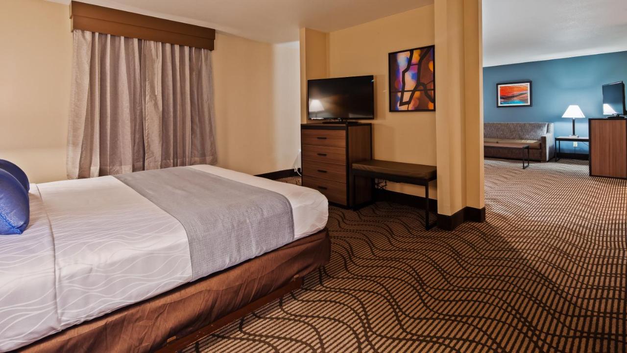  | Best Western Plus Heritage Inn