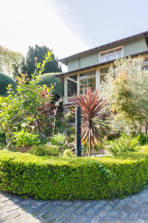 | The Jabberwock Bed & Breakfast