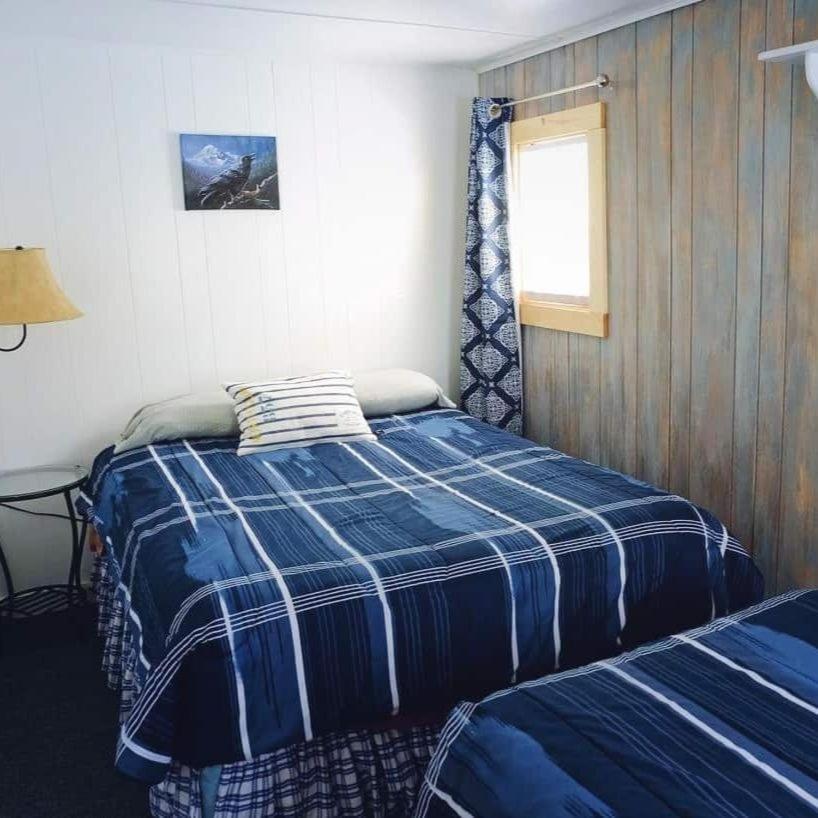 | The Tides Inn