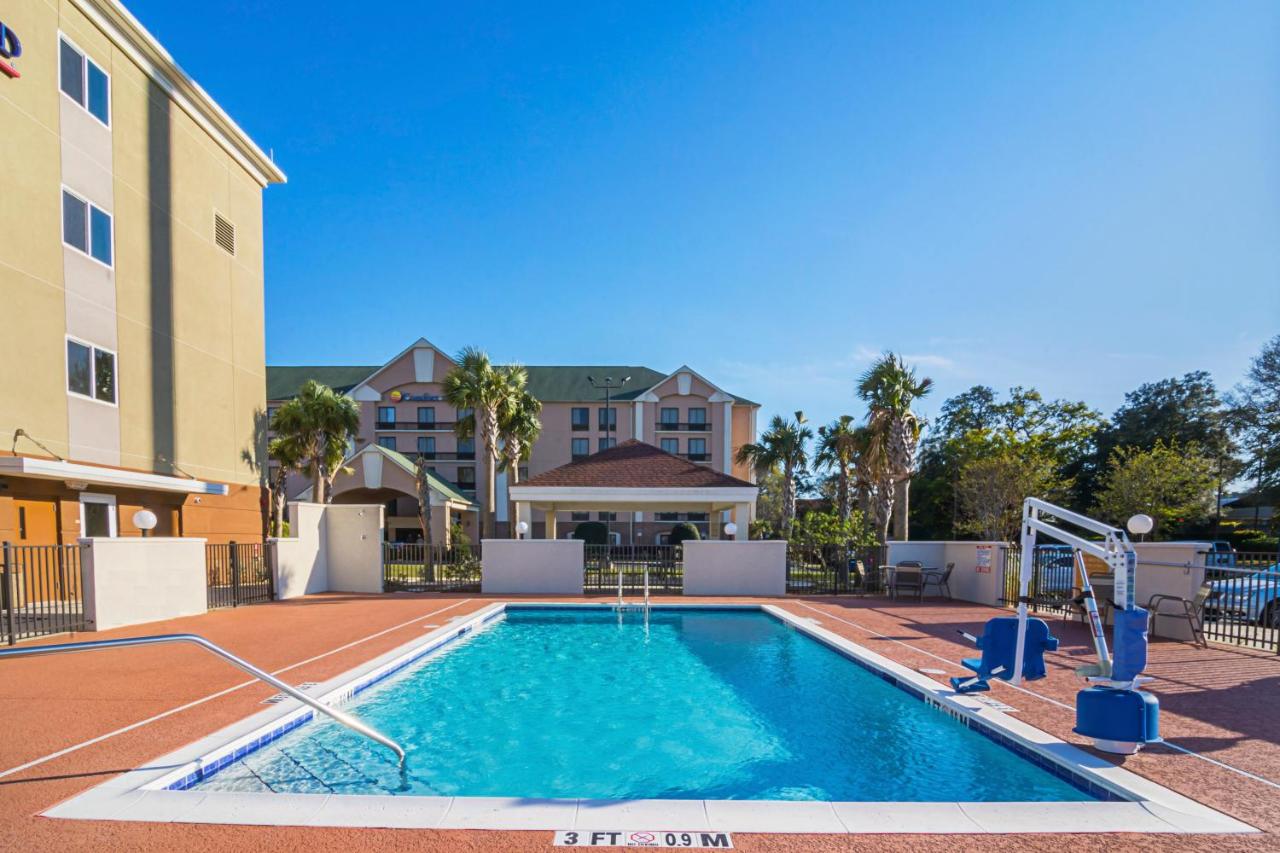 | Candlewood Suites Pensacola - University Area, an IHG Hotel