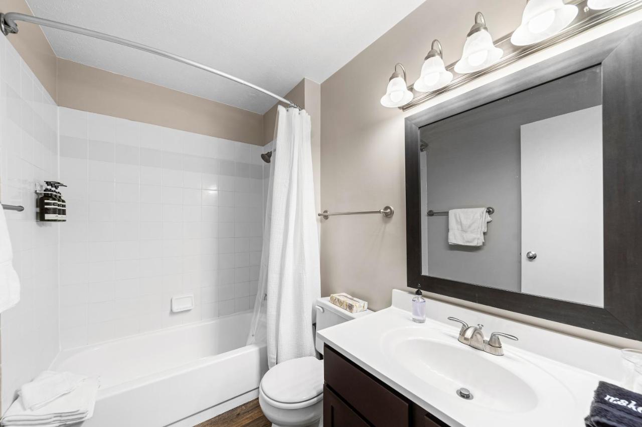 | Kasa Downtown South Bend