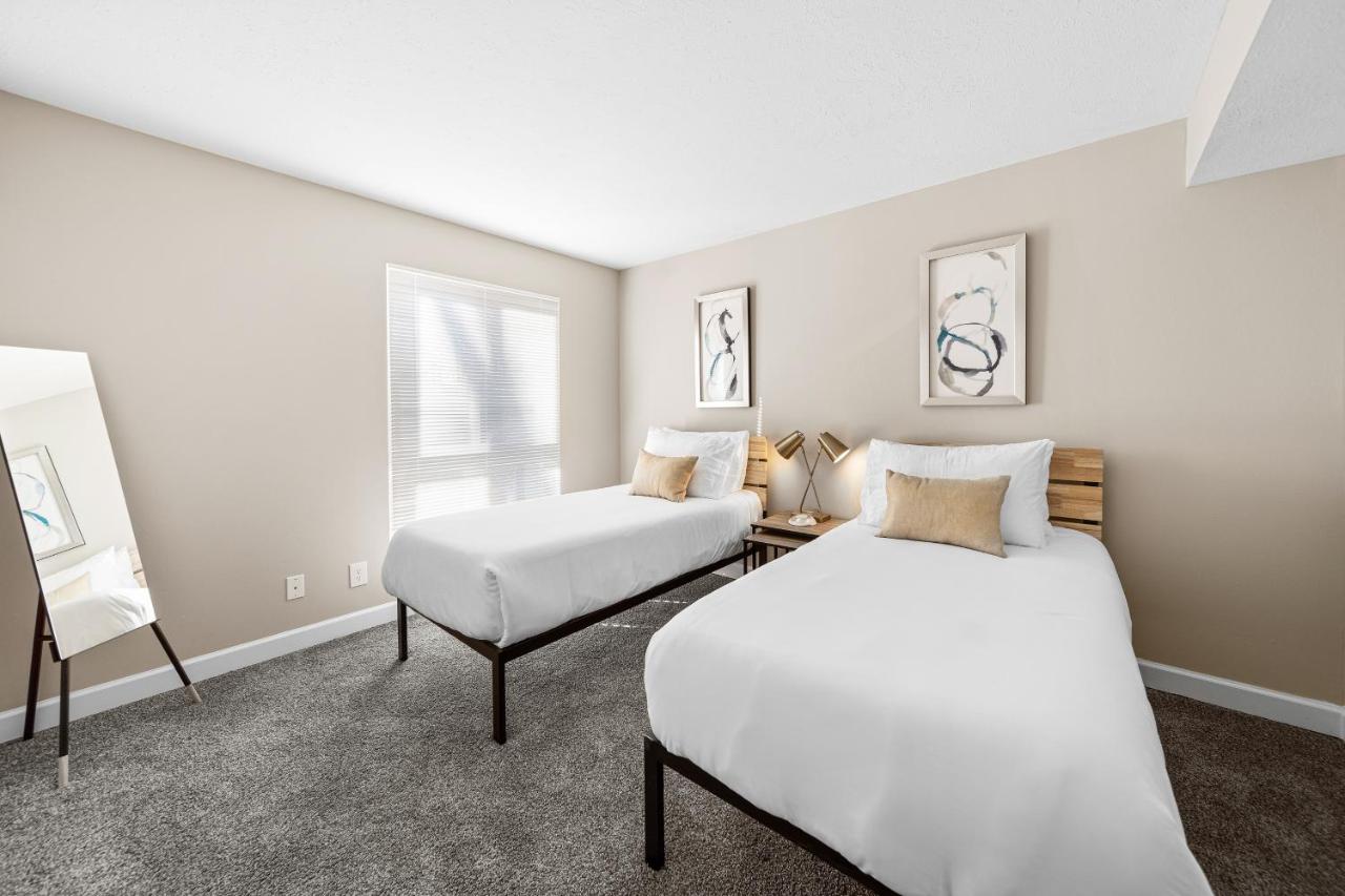 | Kasa Downtown South Bend