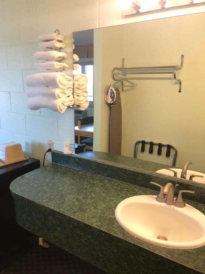 | Seahorse Inn