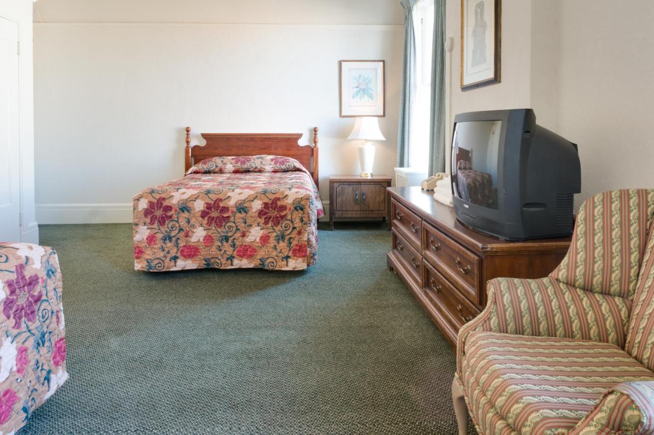 Family Suite at Aida Plaza Hotel