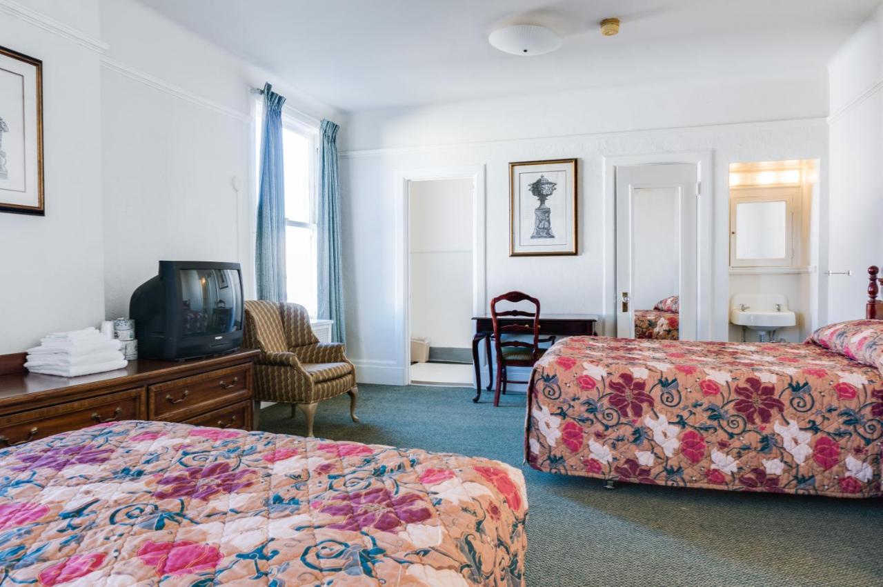 Family Suite at Aida Plaza Hotel