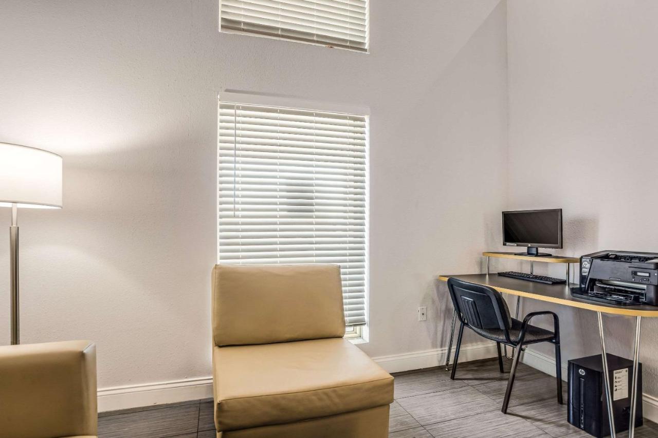 | Quality Inn Calvert City - Paducah East