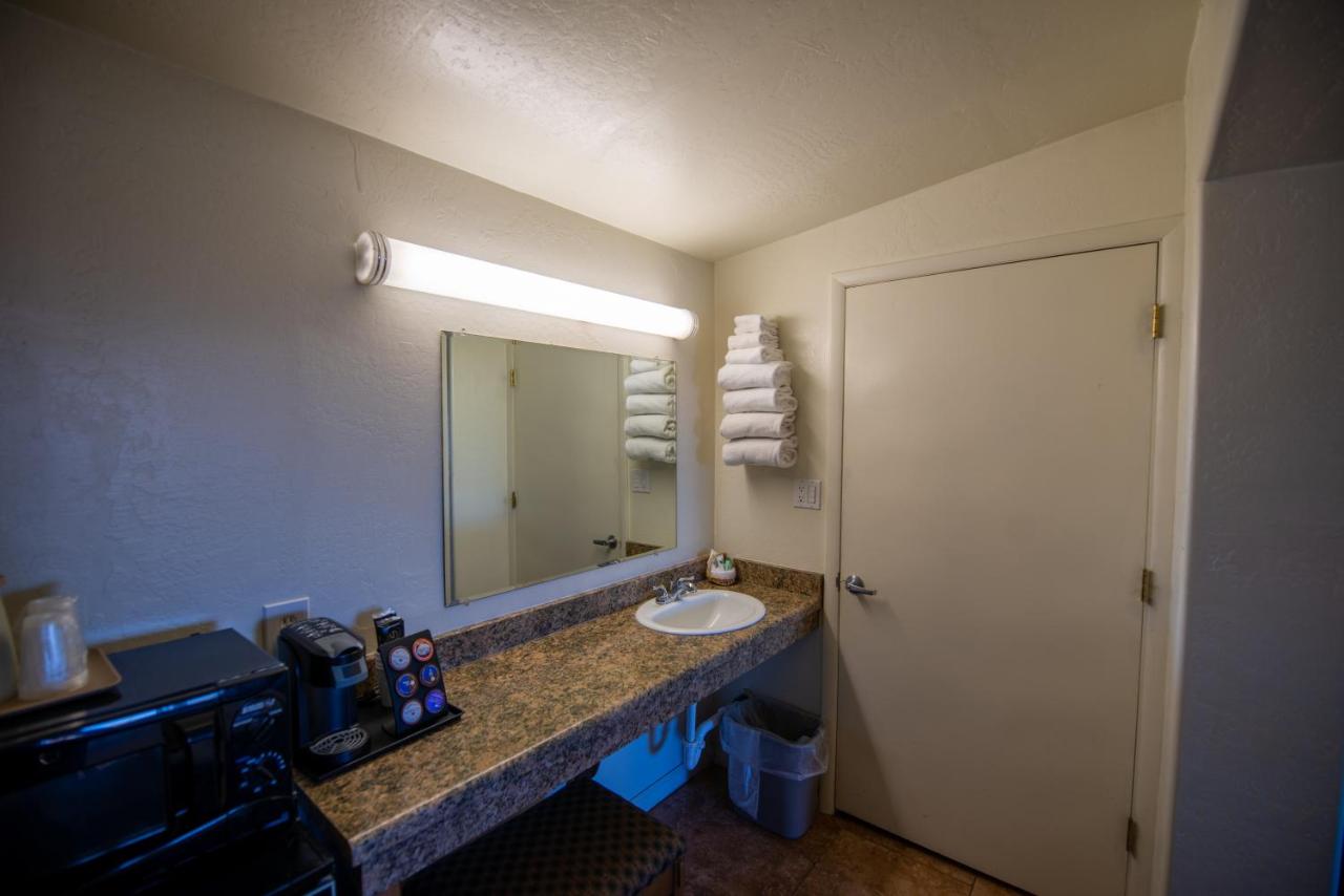| Reeds Lodge