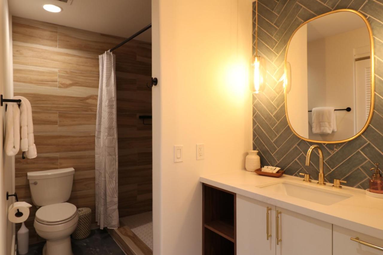 | HBR Suite 9304, 5, 6